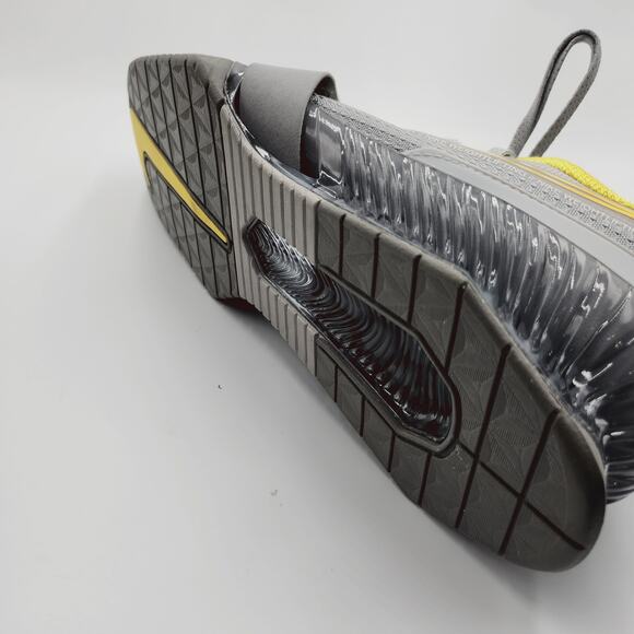 Mens Size 12 Nike Weightlifting Shoes Romaleos 4 Athletic Gray Yellow CD3463-002